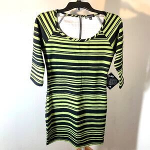 Bebop Women’s Dress Green Striped 3/4 Sleeve Dress size M (NWT)